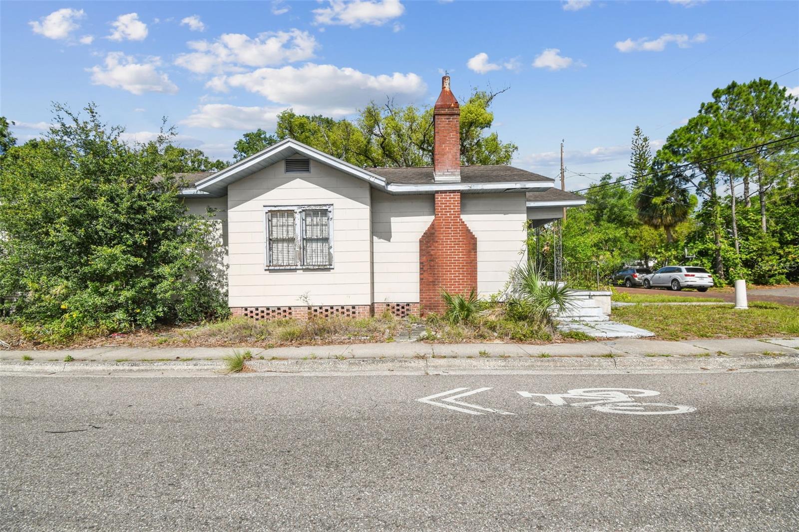 702 W Virginia Ave Property Photo 59