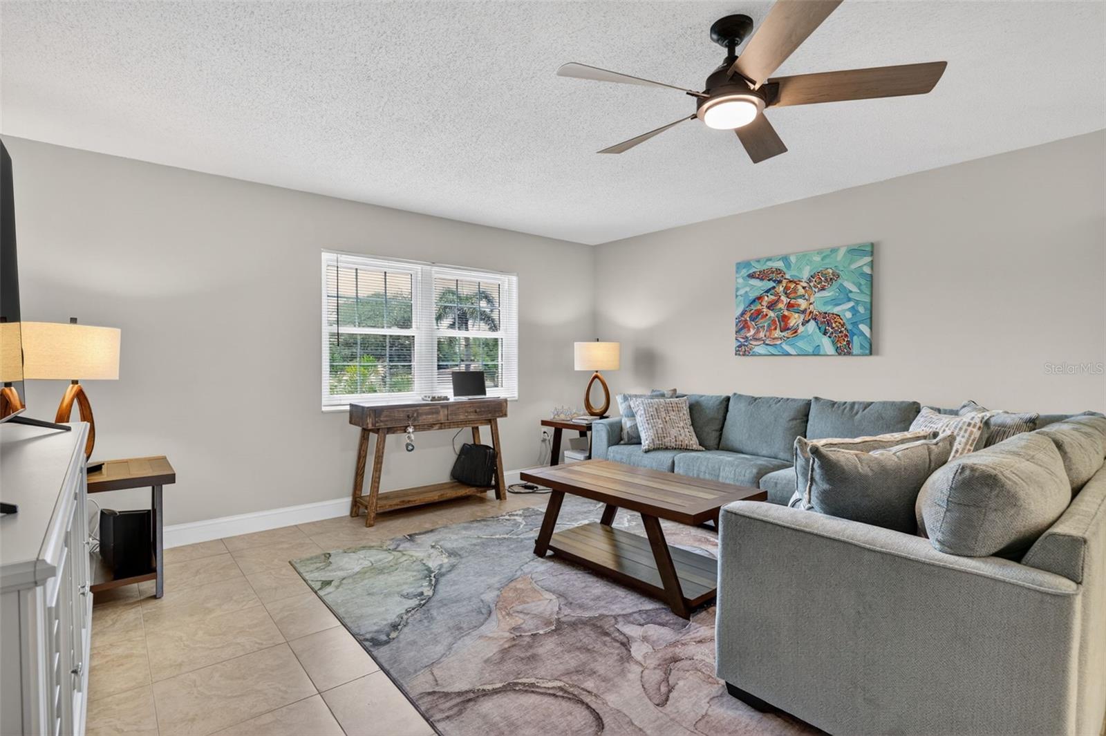 1706 Belleair Forest Dr #220 Property Photo 3