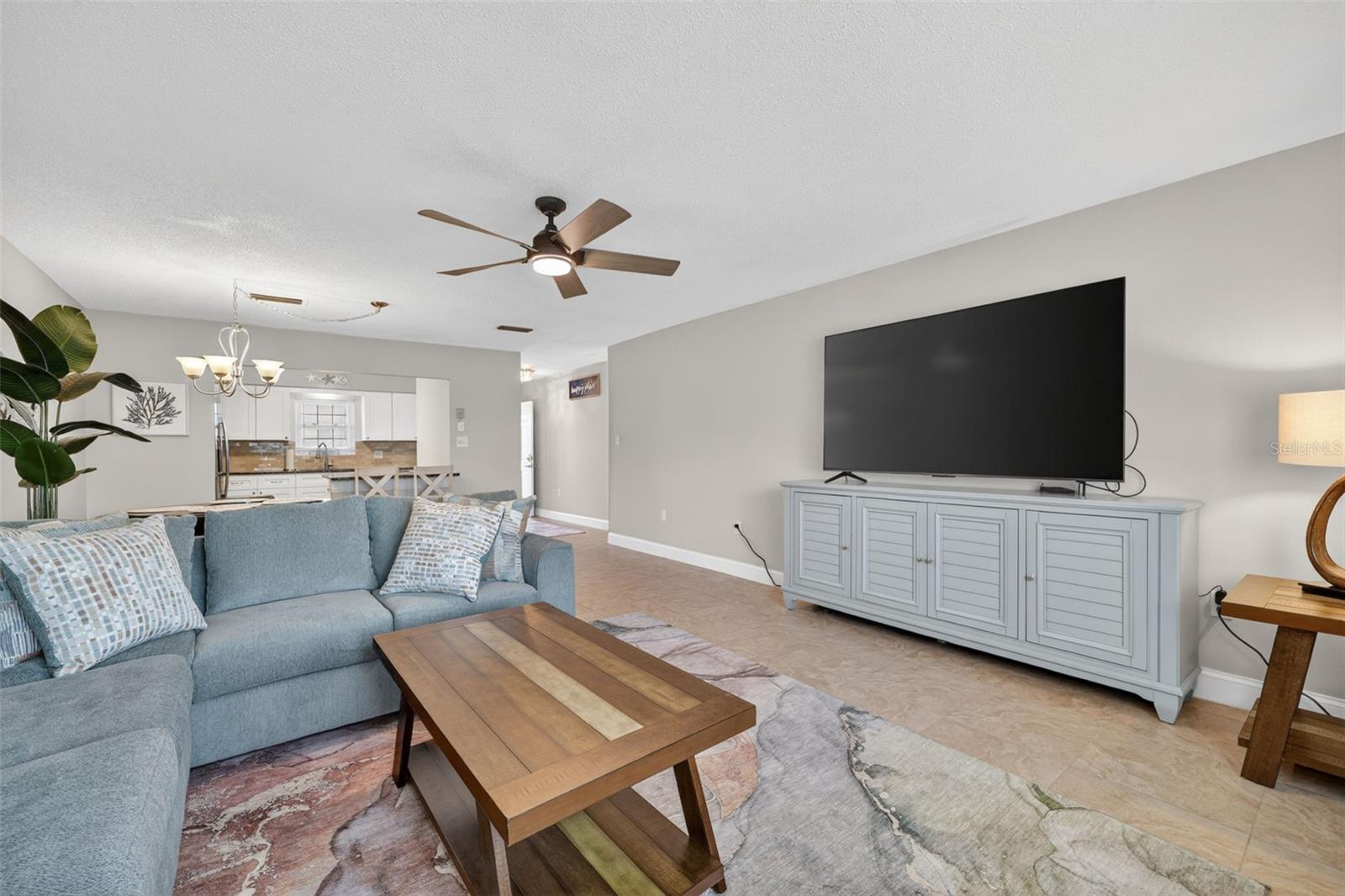 1706 Belleair Forest Dr #220 Property Photo 4
