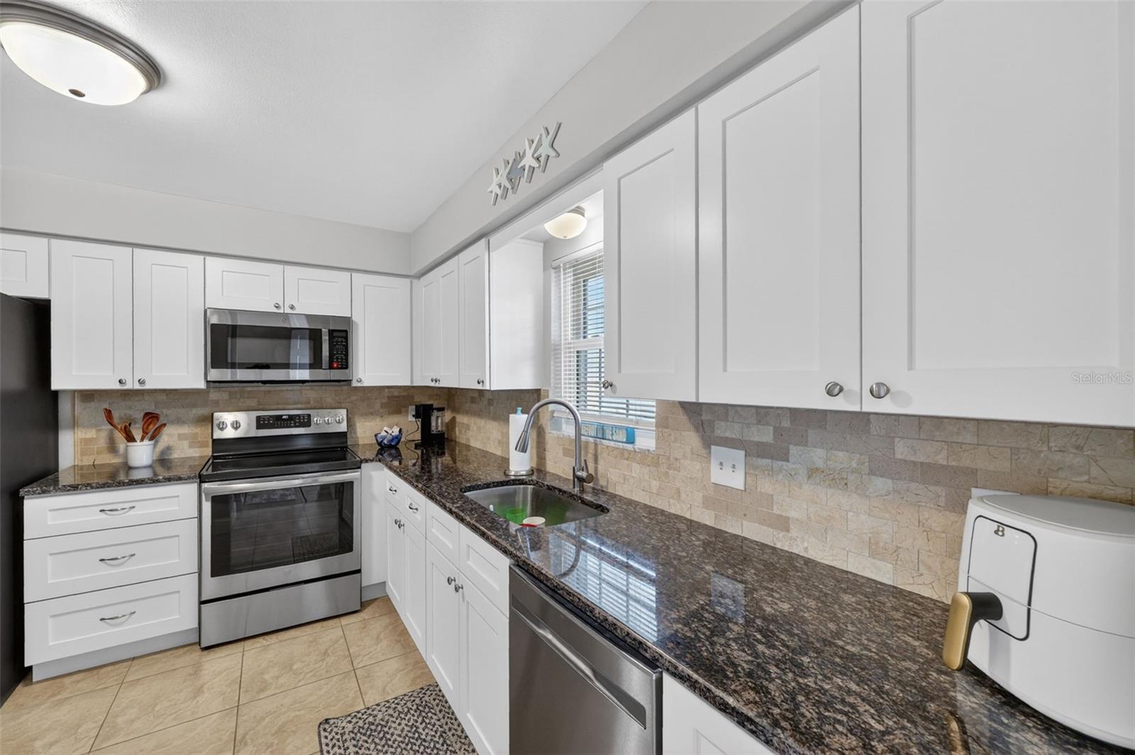 1706 Belleair Forest Dr #220 Property Photo 7