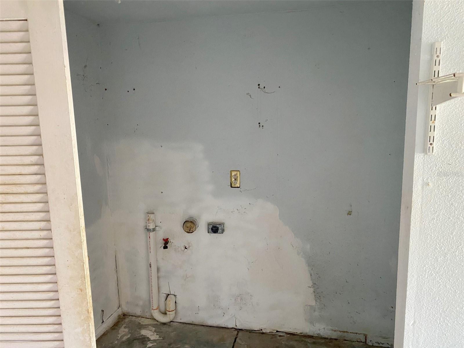 3716 E Clifton St Property Photo 14