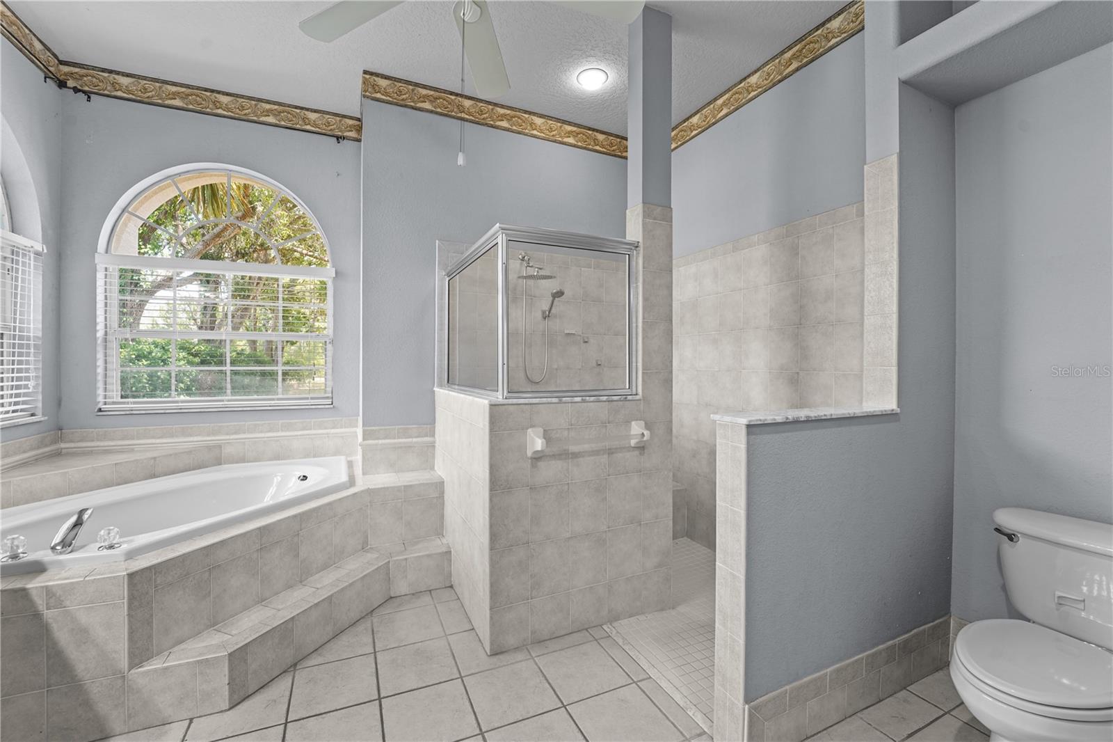 9183 Nightingale Rd Property Photo 18