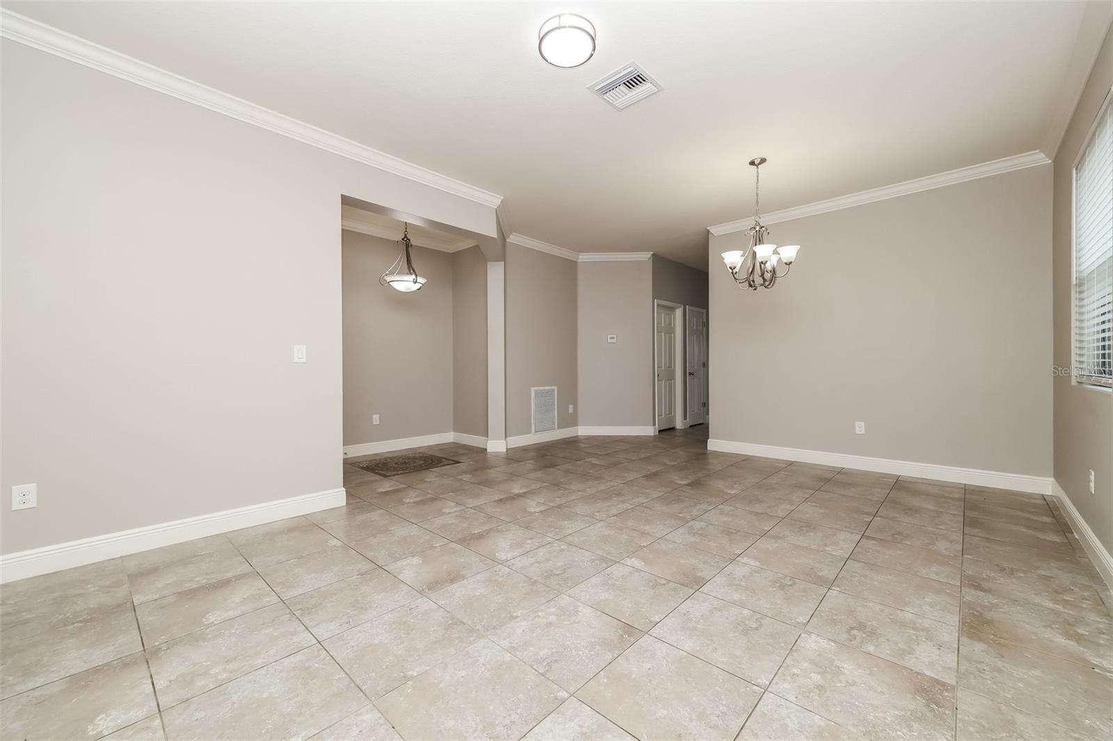 10152 Celtic Ash Dr Property Photo 4
