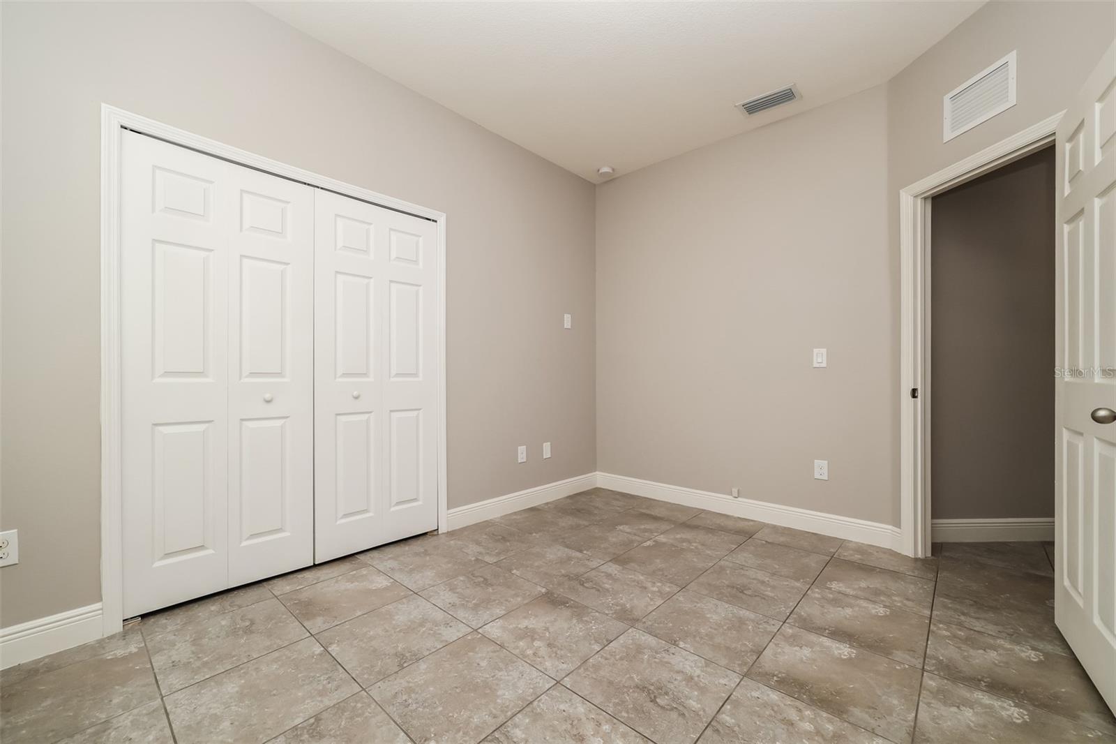 10152 Celtic Ash Dr Property Photo 26