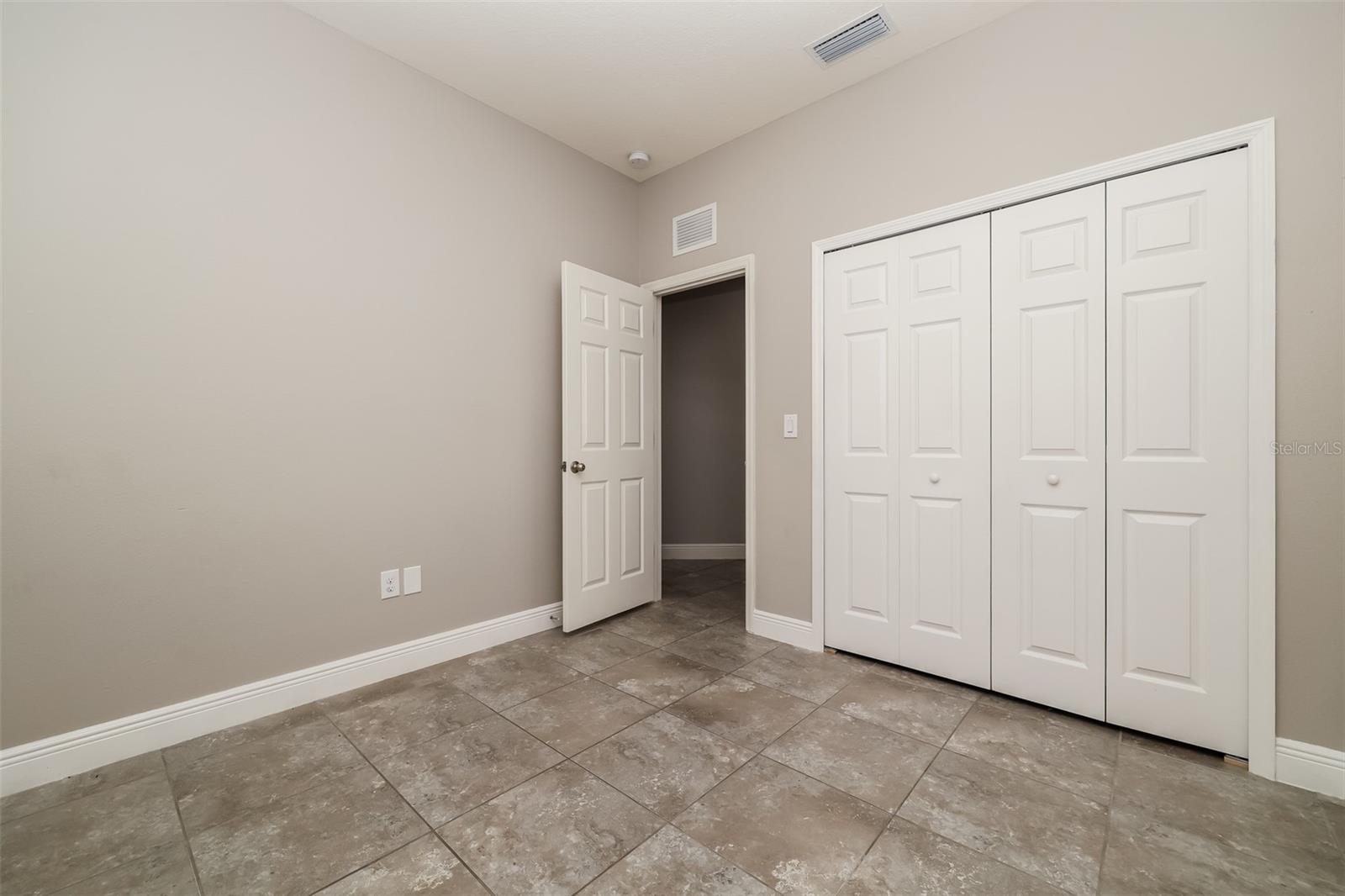 10152 Celtic Ash Dr Property Photo 29