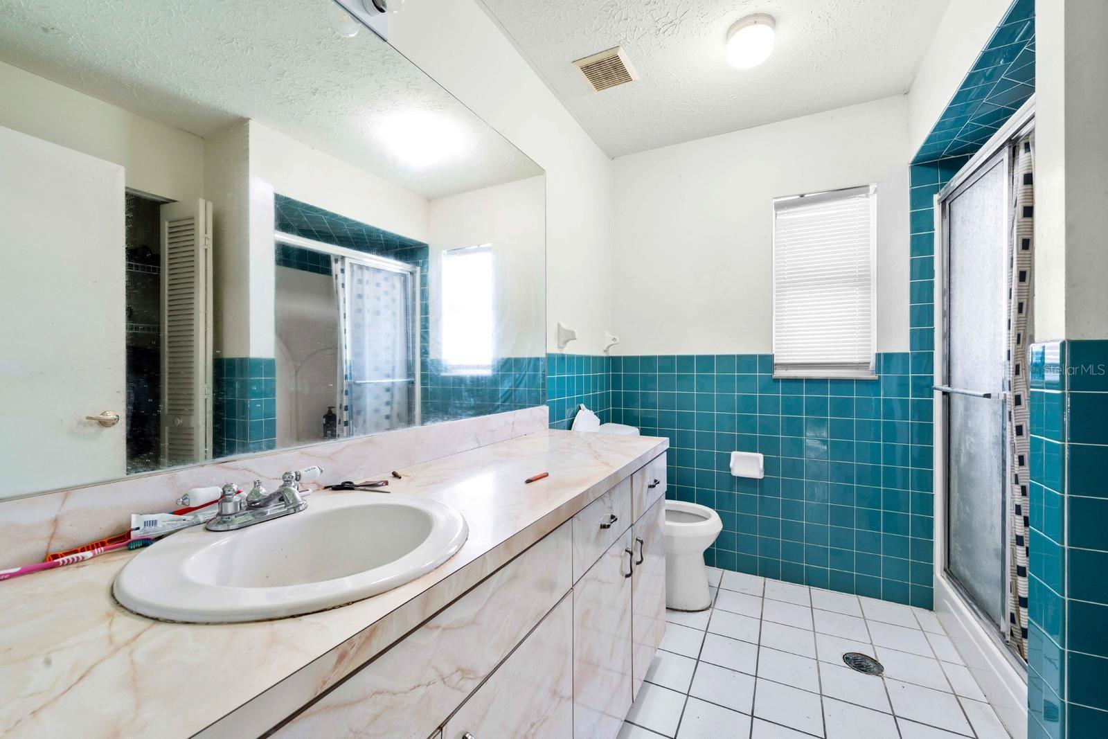 4624 N Hubert Ave Property Photo 22
