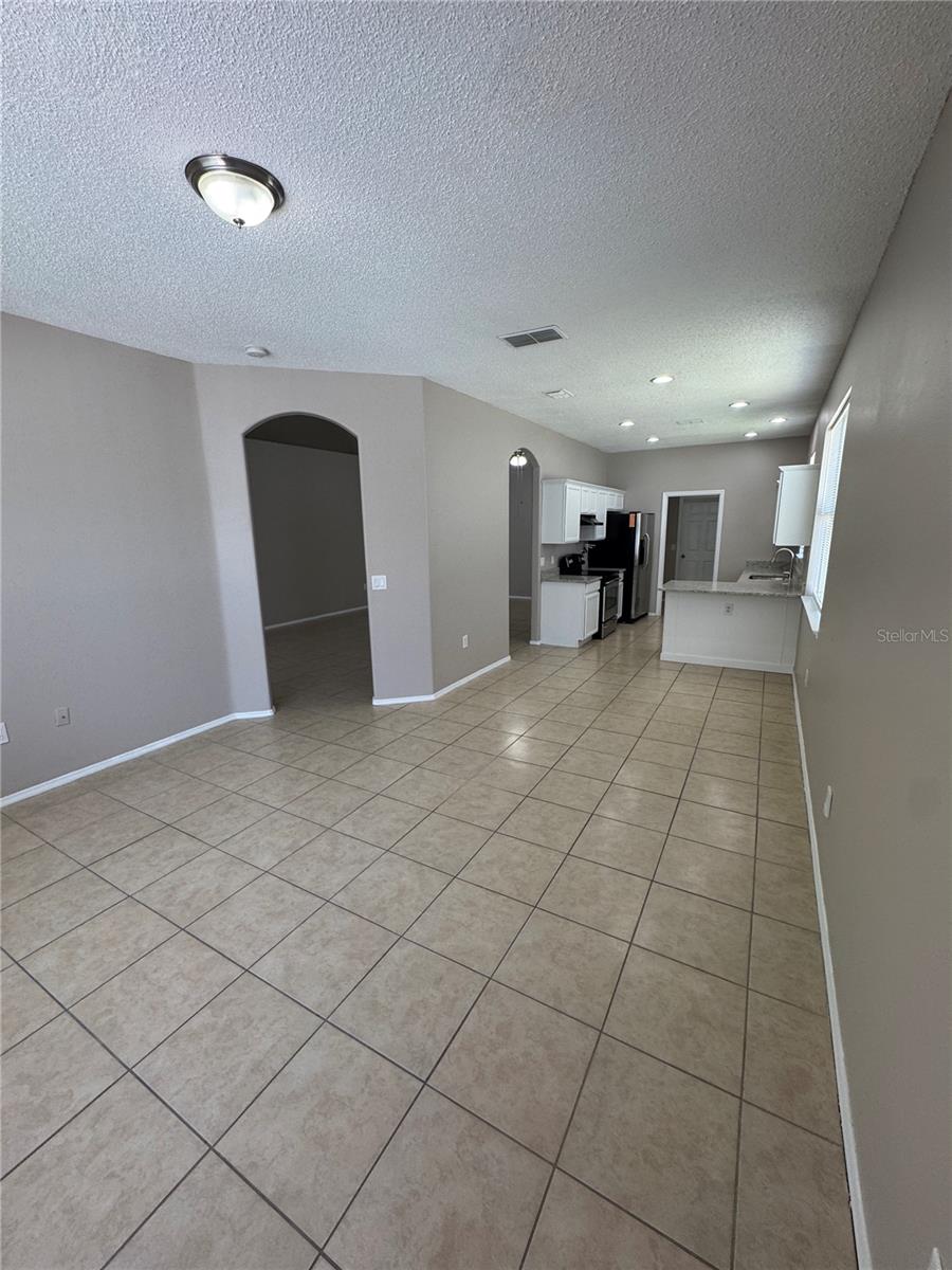 1671 Islebrook Dr Property Photo 7