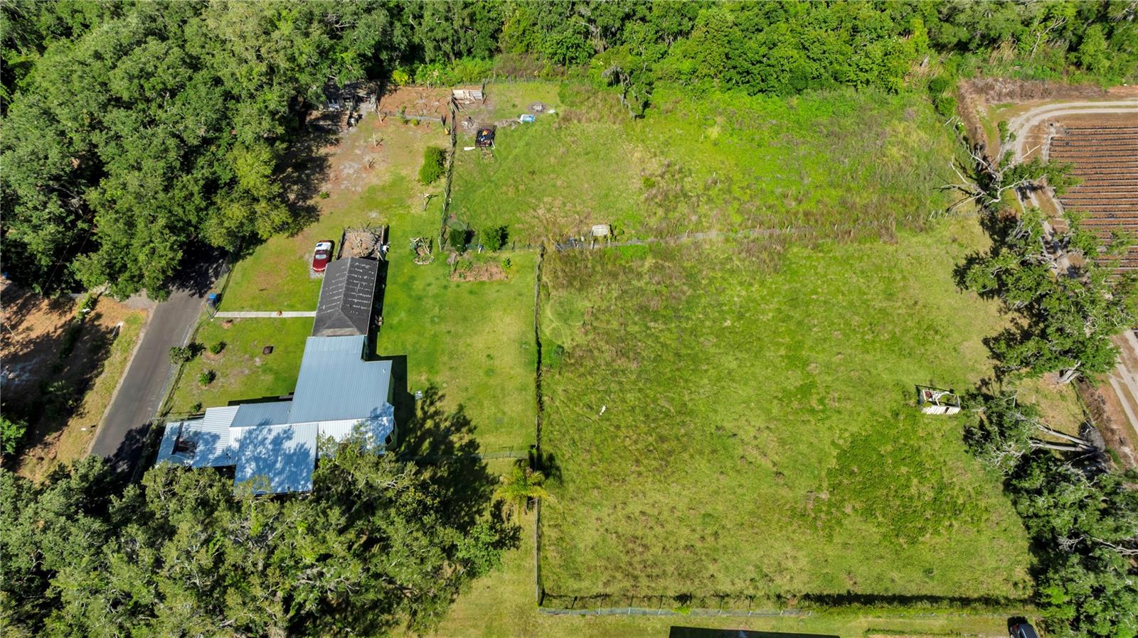 13610 Acker Rd Property Photo 4