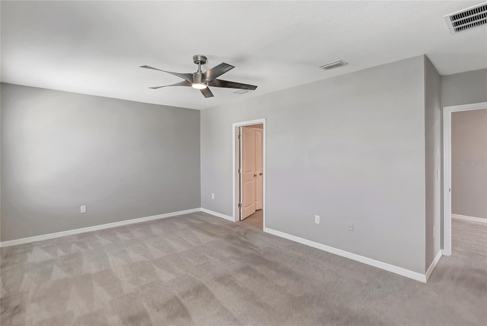 17038 Wave Tressle Pl Property Photo 29
