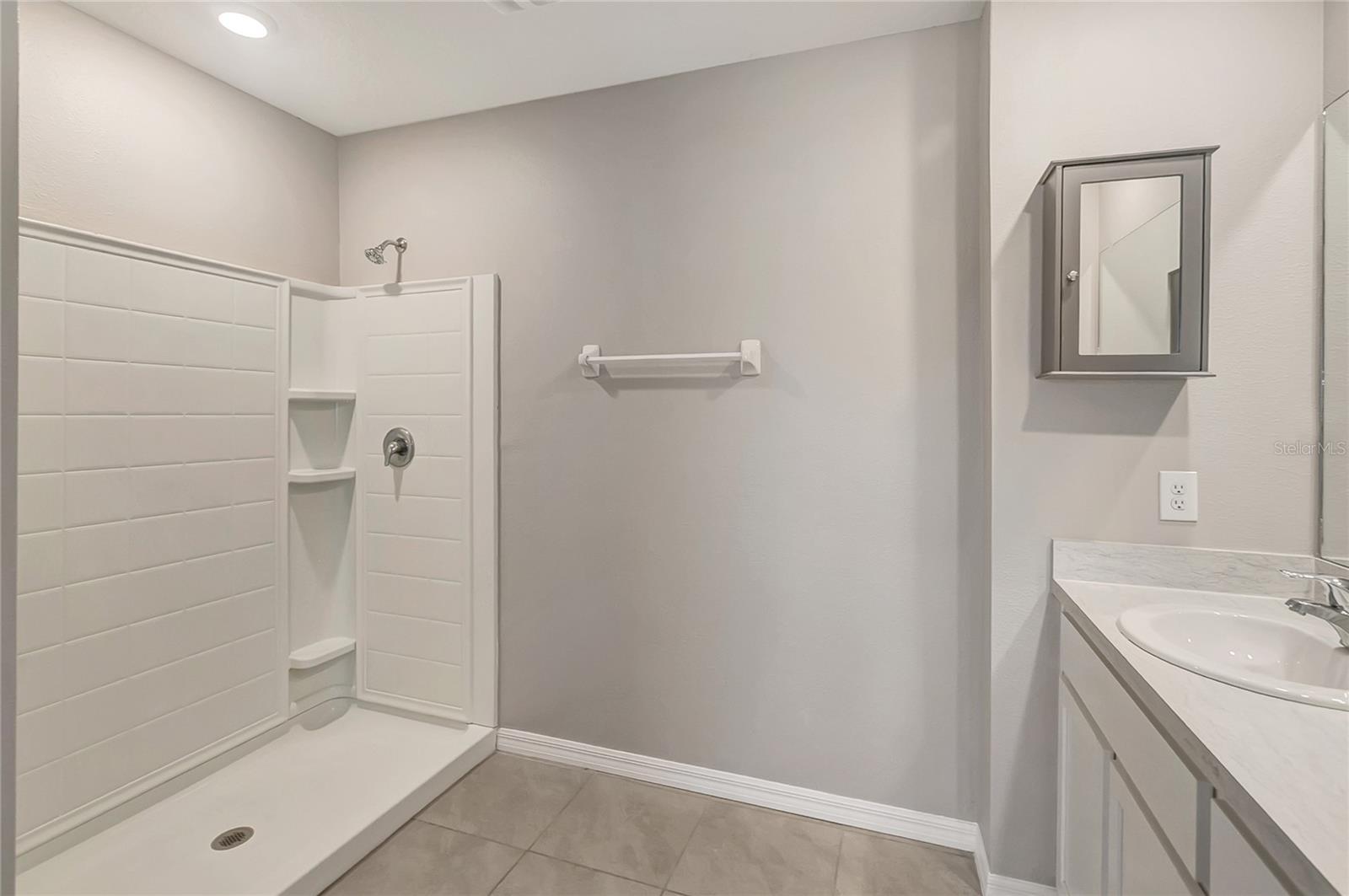 17038 Wave Tressle Pl Property Photo 33