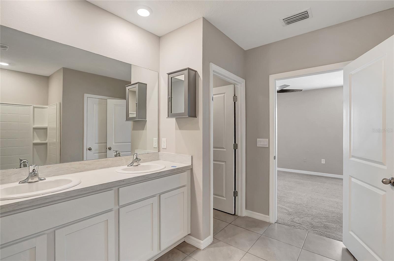 17038 Wave Tressle Pl Property Photo 34