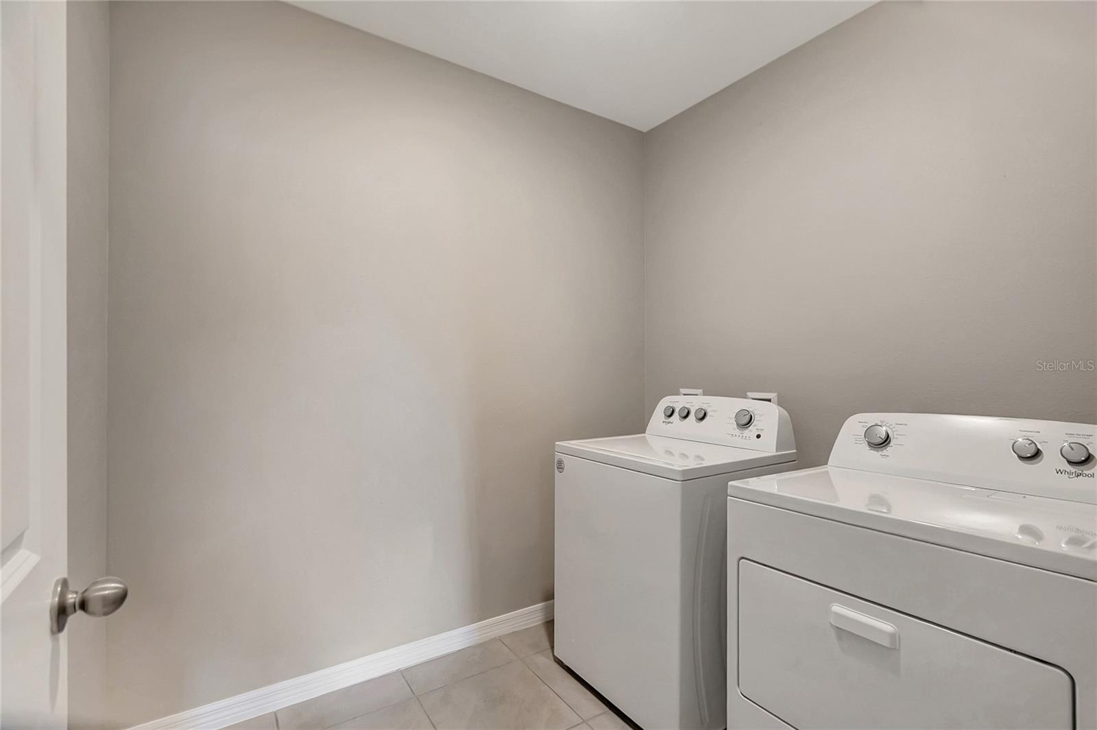 17038 Wave Tressle Pl Property Photo 44