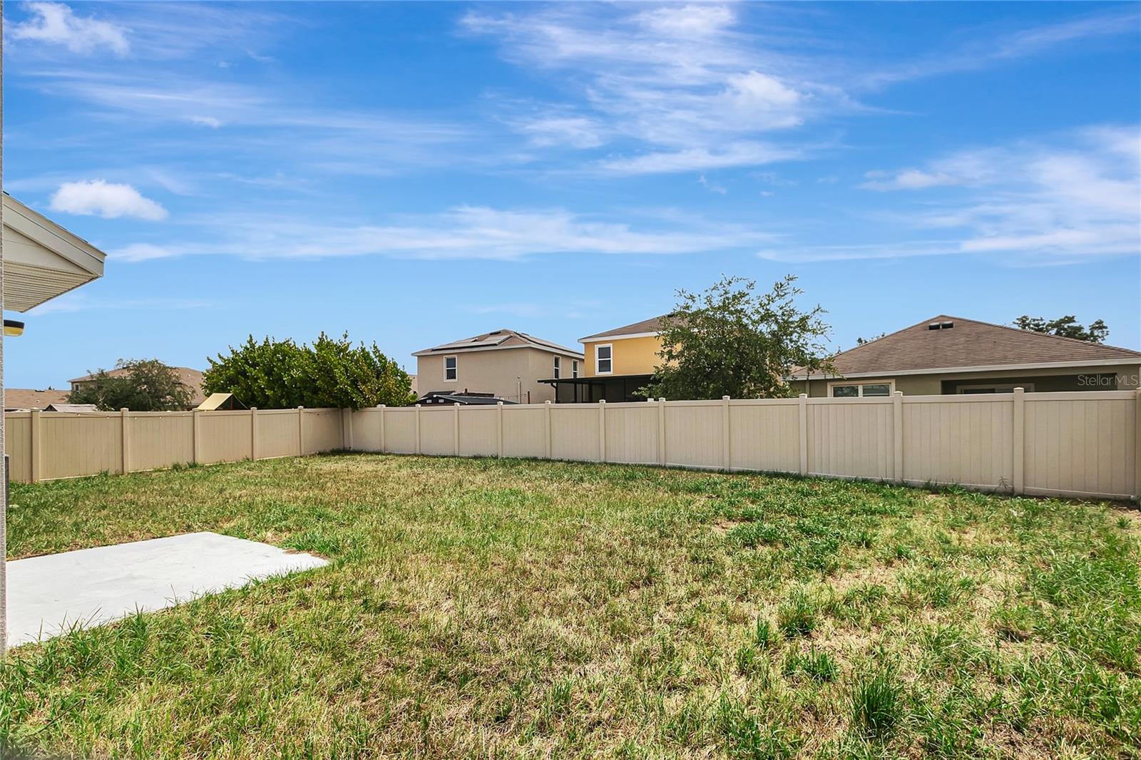 17038 Wave Tressle Pl Property Photo 45