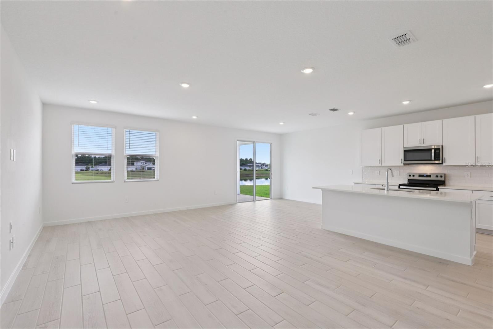 76 Ararat Dr Property Photo 6