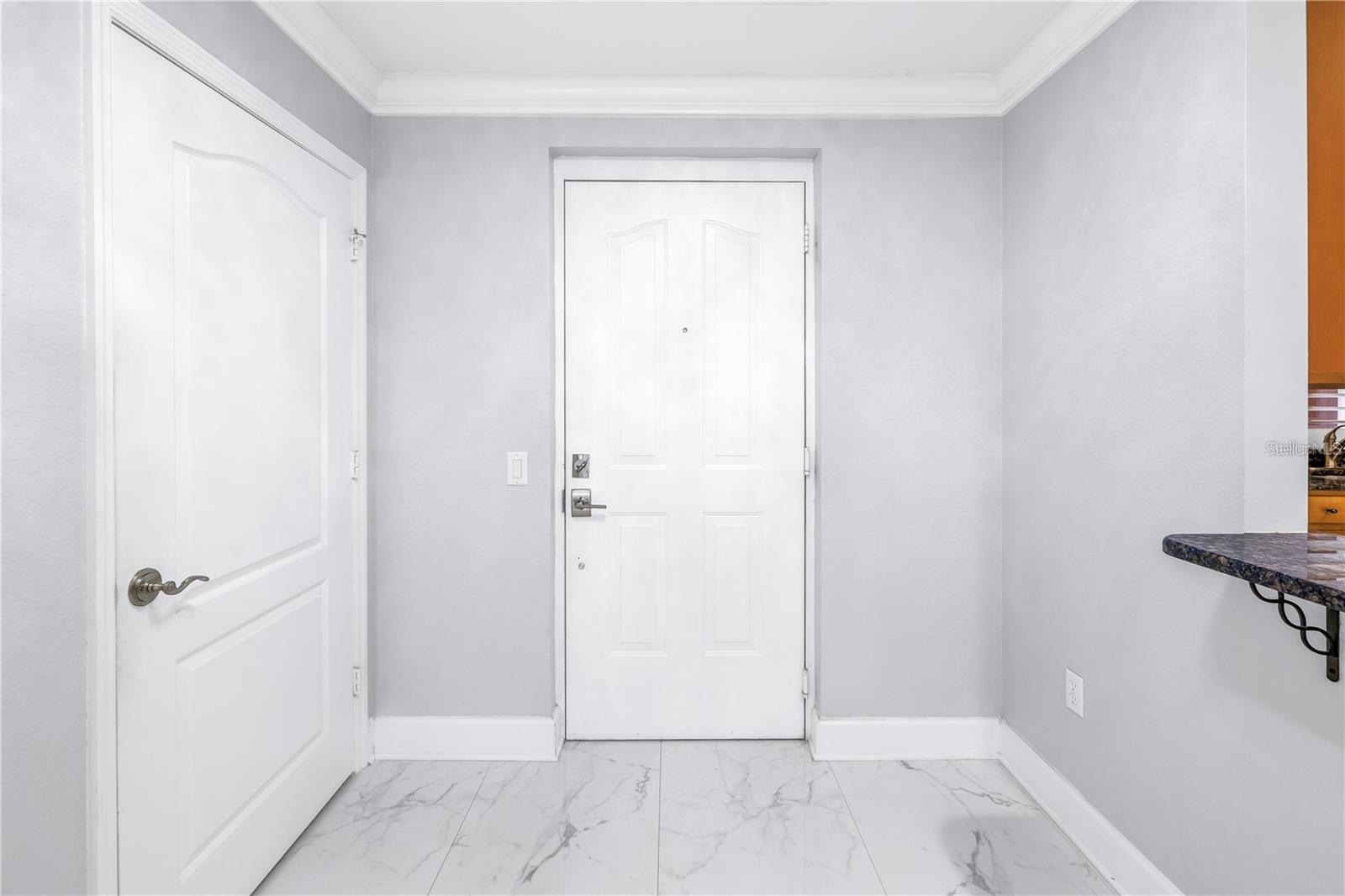 12077 Gandy Blvd N #332 Property Photo 6
