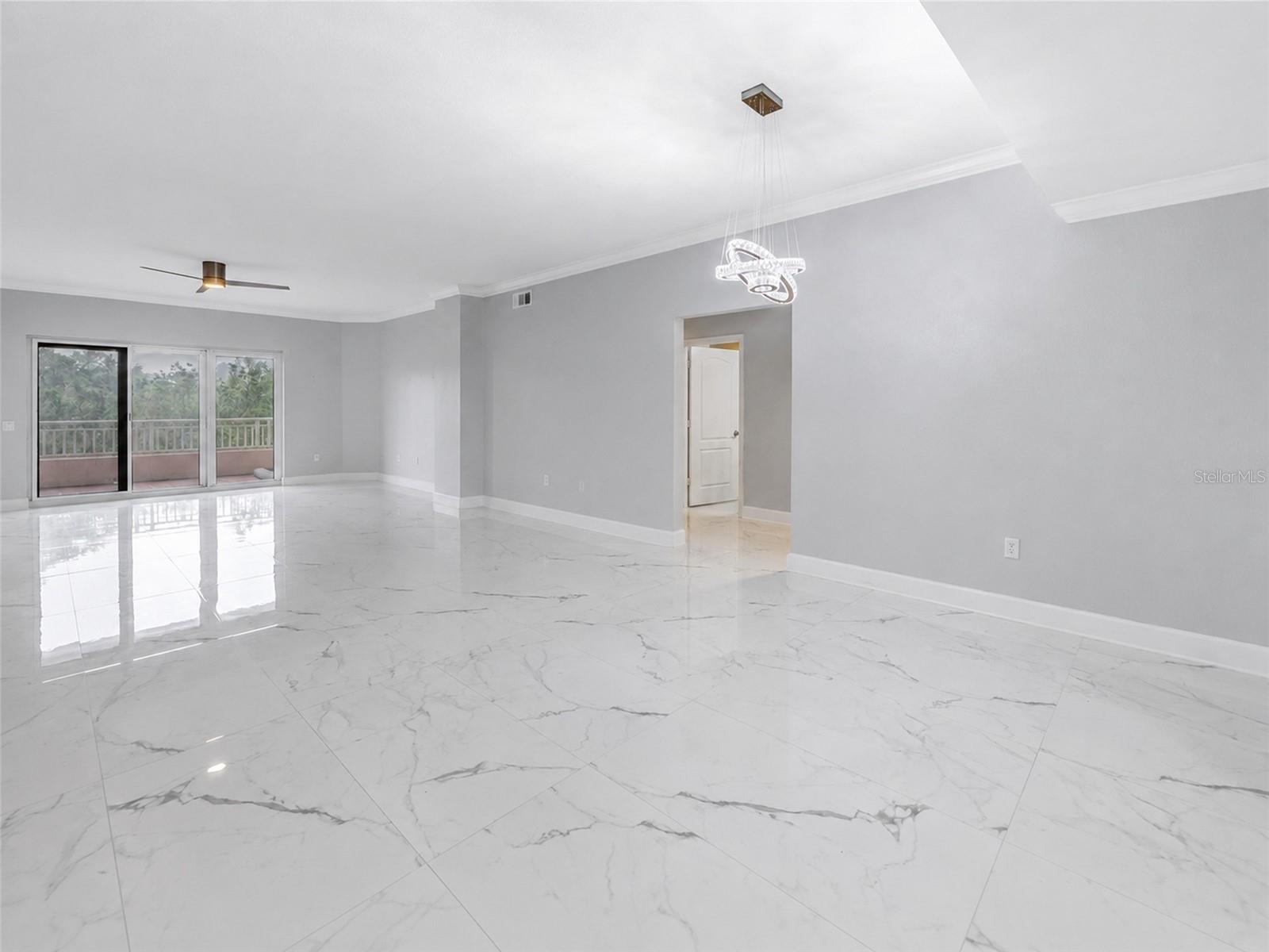 12077 Gandy Blvd N #332 Property Photo 8