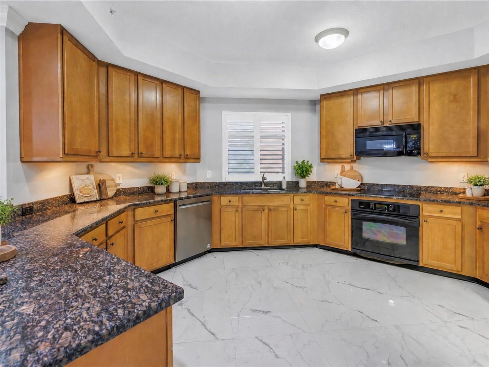 12077 Gandy Blvd N #332 Property Photo 12