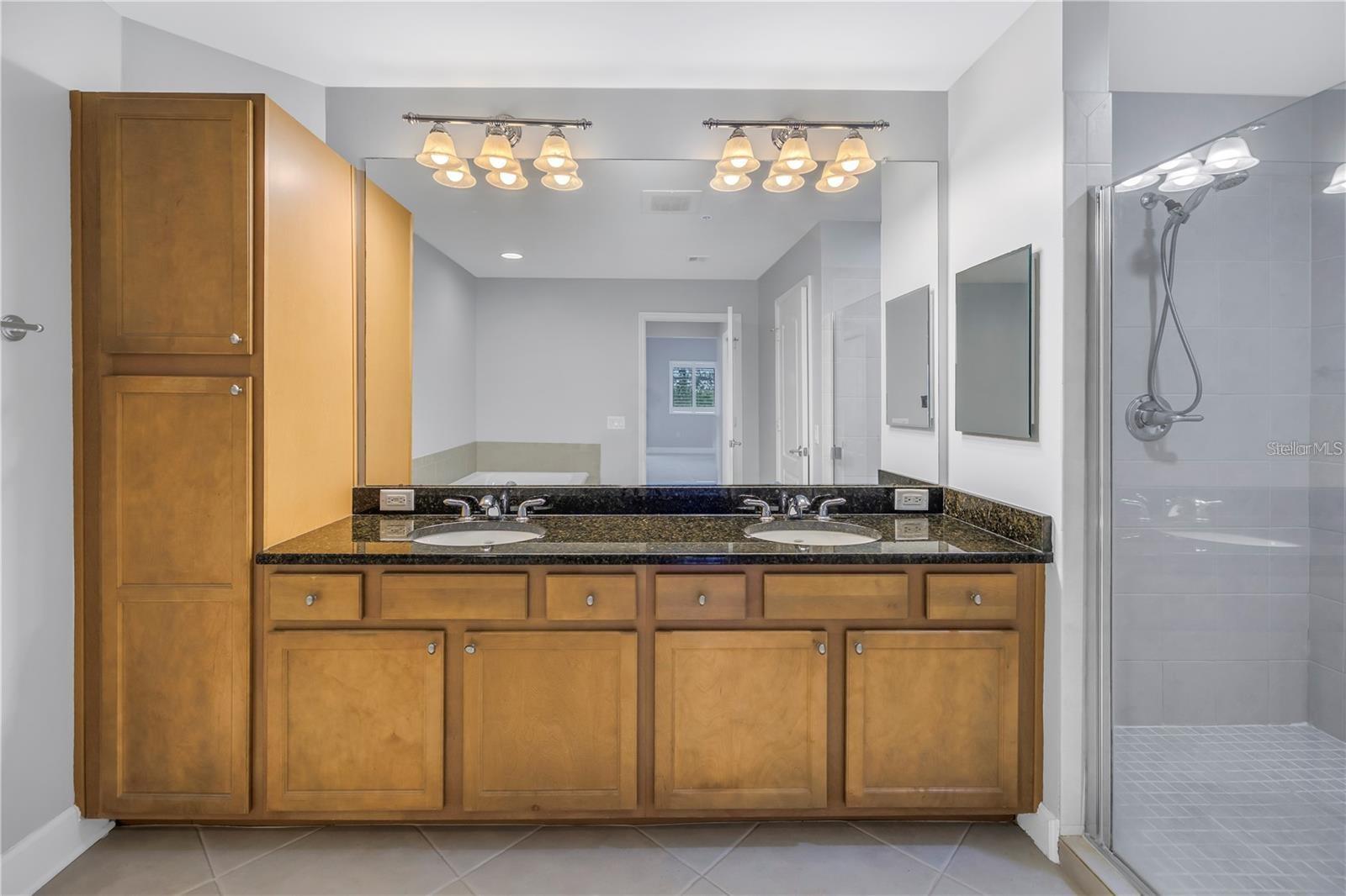 12077 Gandy Blvd N #332 Property Photo 21