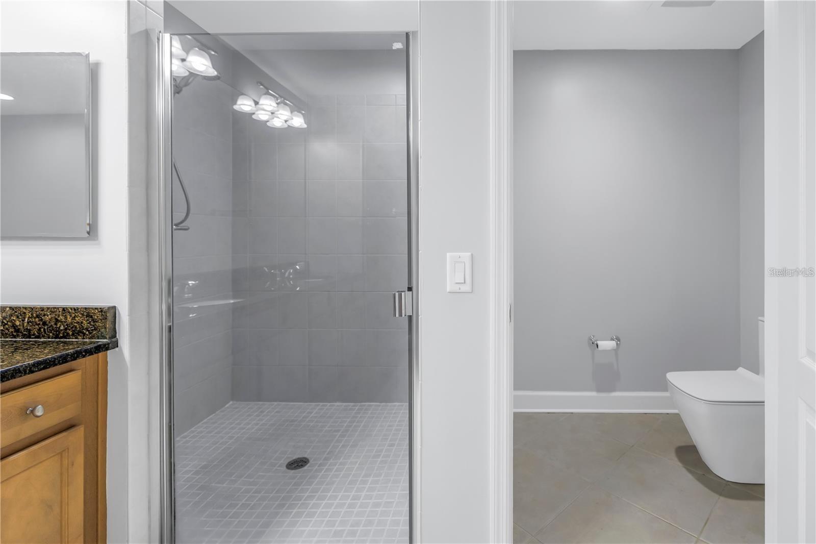 12077 Gandy Blvd N #332 Property Photo 23
