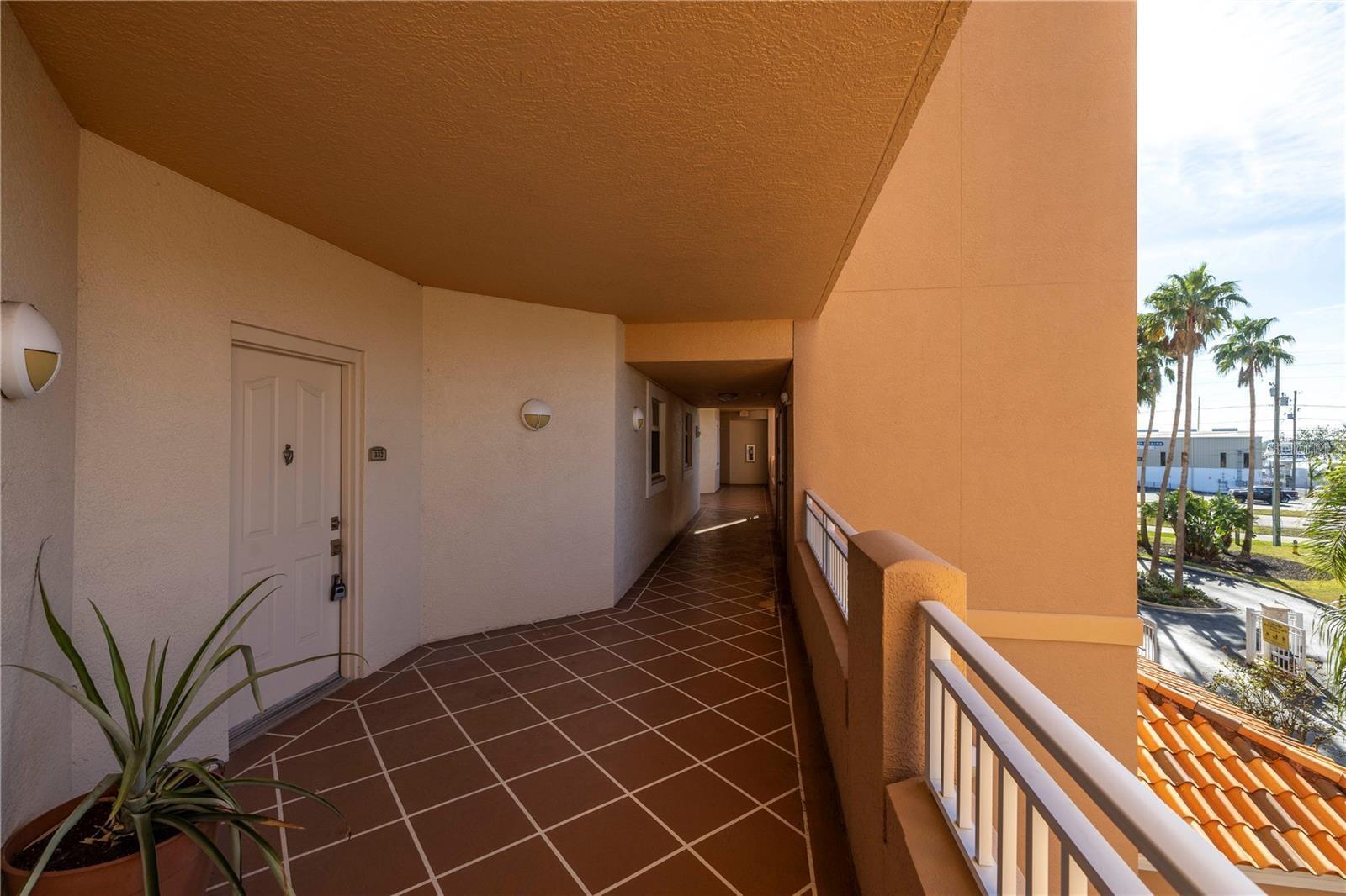 12077 Gandy Blvd N #332 Property Photo 35