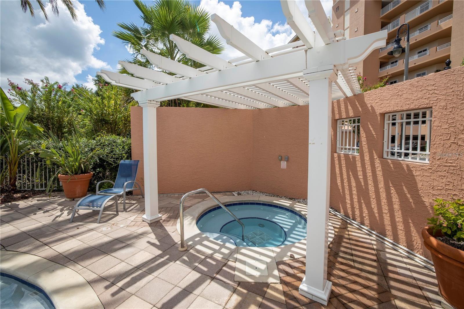 12077 Gandy Blvd N #332 Property Photo 42