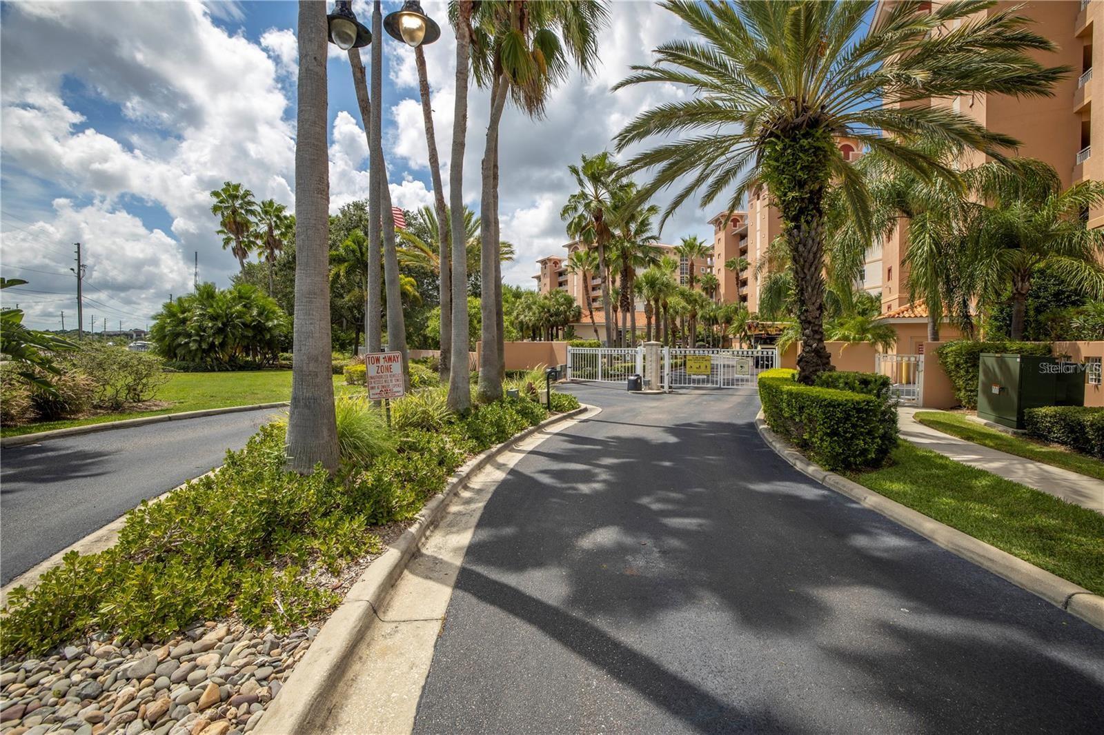 12077 Gandy Blvd N #332 Property Photo 47