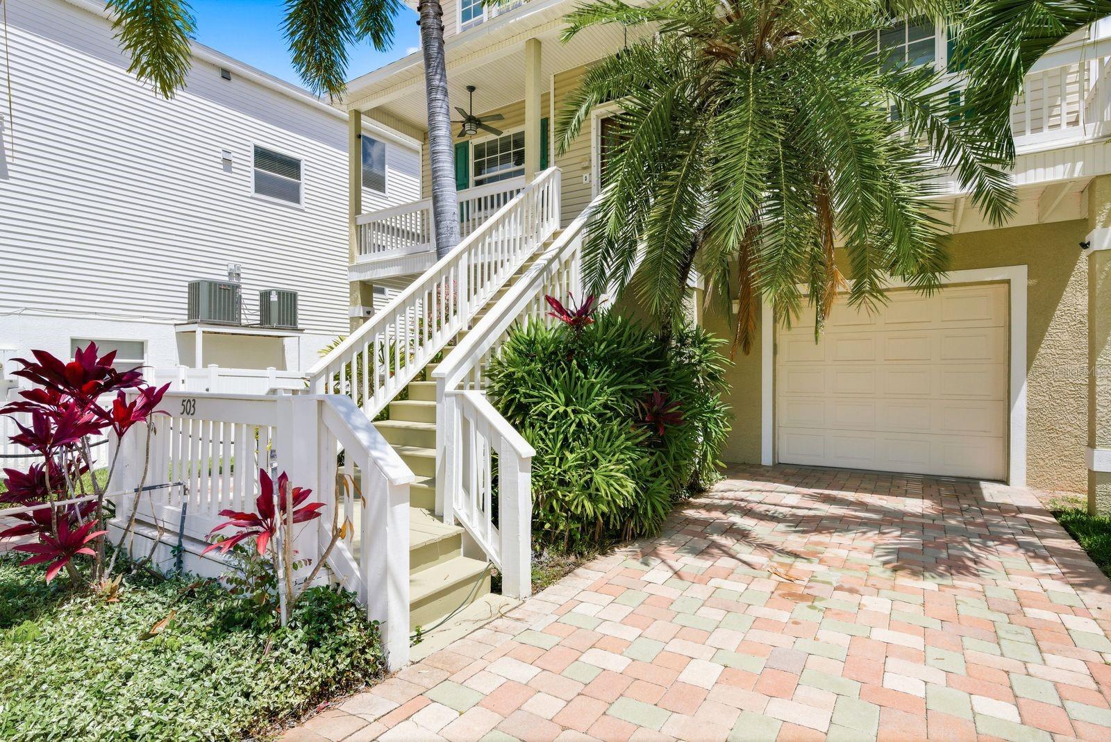 503 Palm Ave Property Photo 4