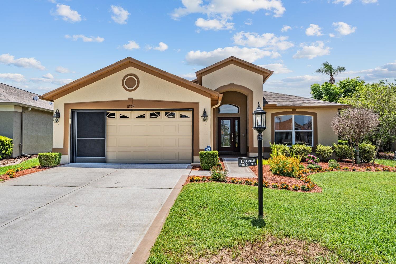 11709 SPINDRIFT LOOP Property Photo 1