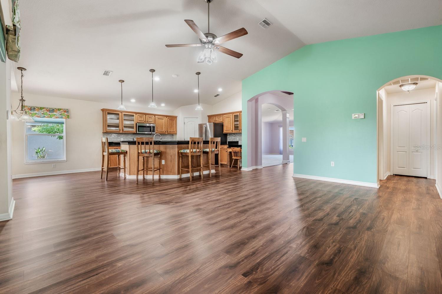 11709 Spindrift Loop Property Photo 11