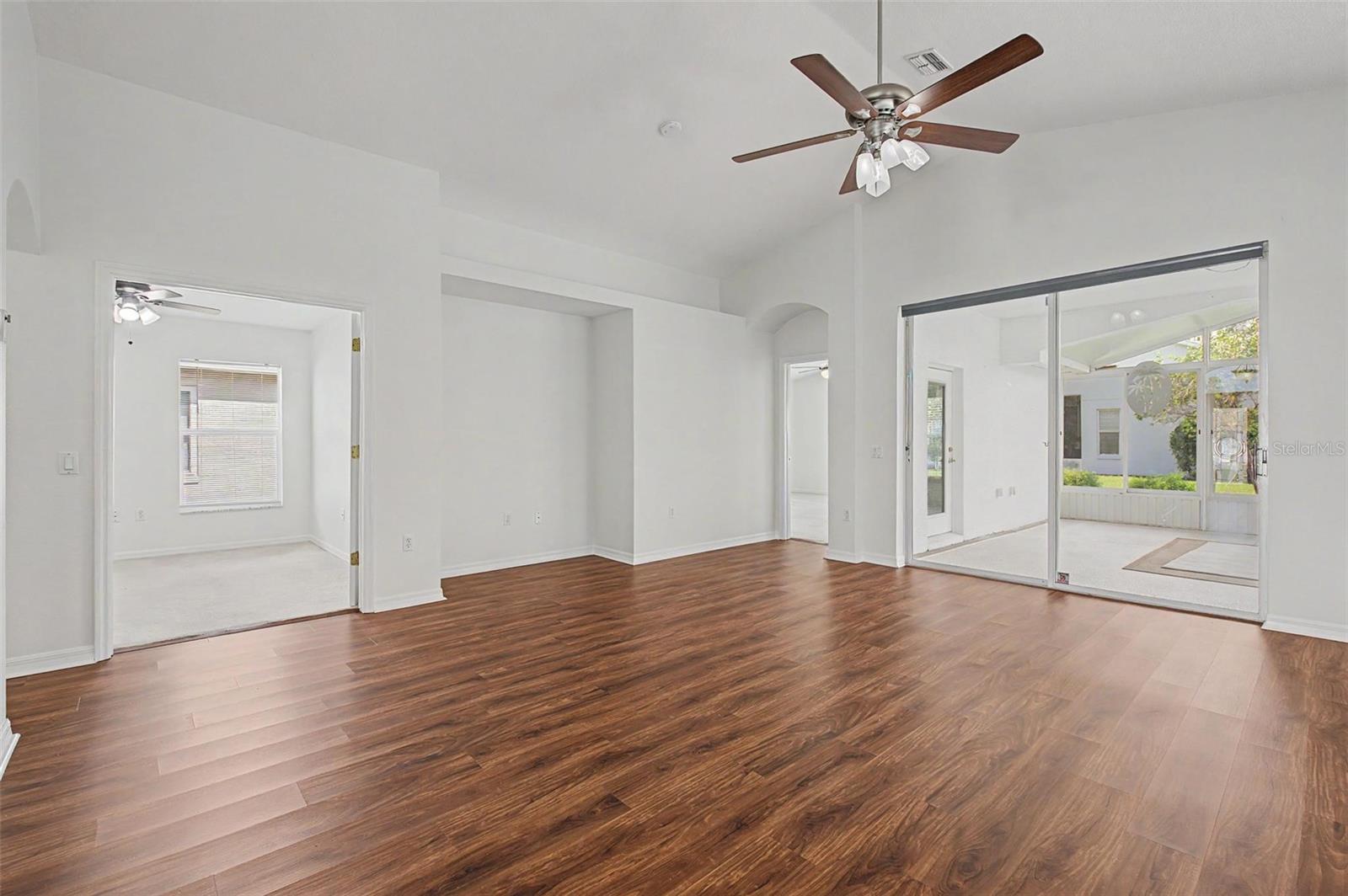 11709 Spindrift Loop Property Photo 11