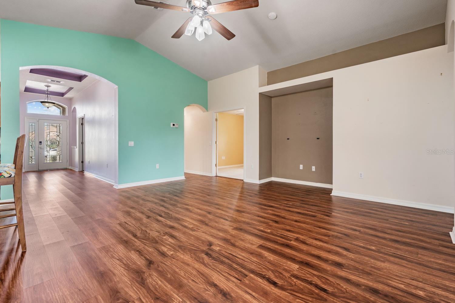 11709 Spindrift Loop Property Photo 12