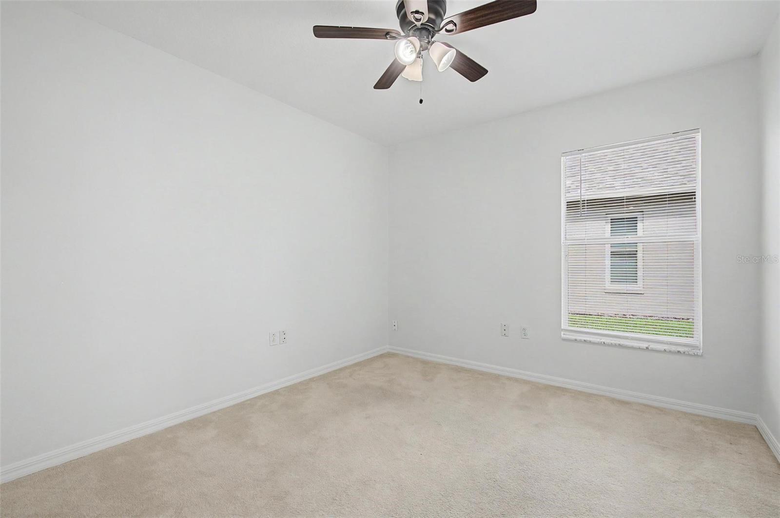 11709 Spindrift Loop Property Photo 28