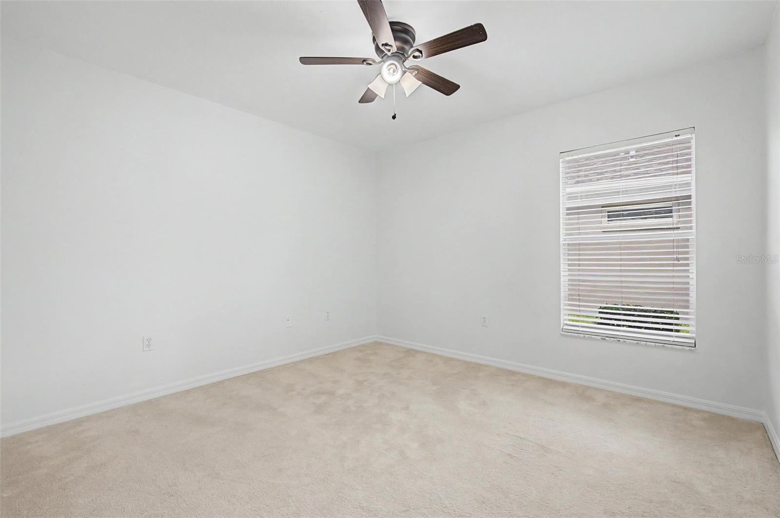 11709 Spindrift Loop Property Photo 29