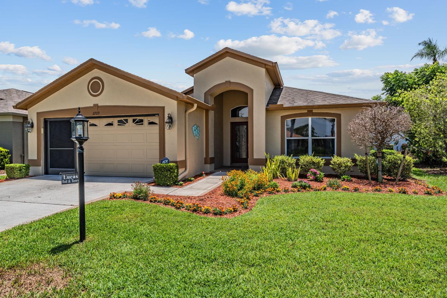 11709 Spindrift Loop Property Photo 33