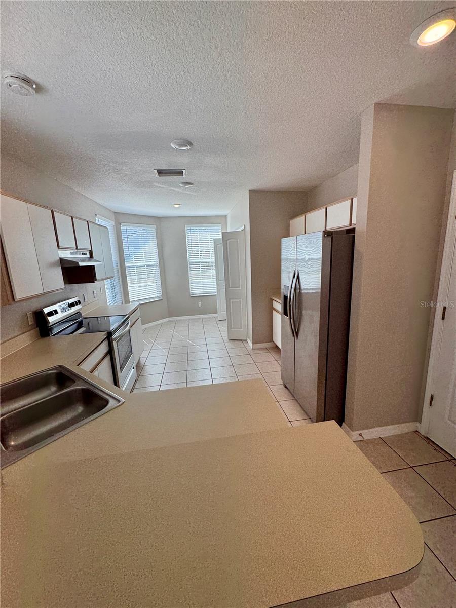 9701 Carlsdale Dr Property Photo 8
