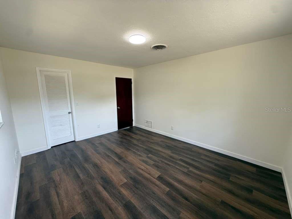 345 S Venice Blvd Property Photo 14