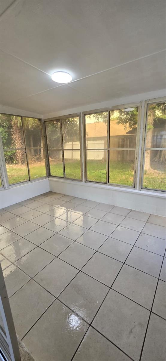 345 S Venice Blvd Property Photo 19