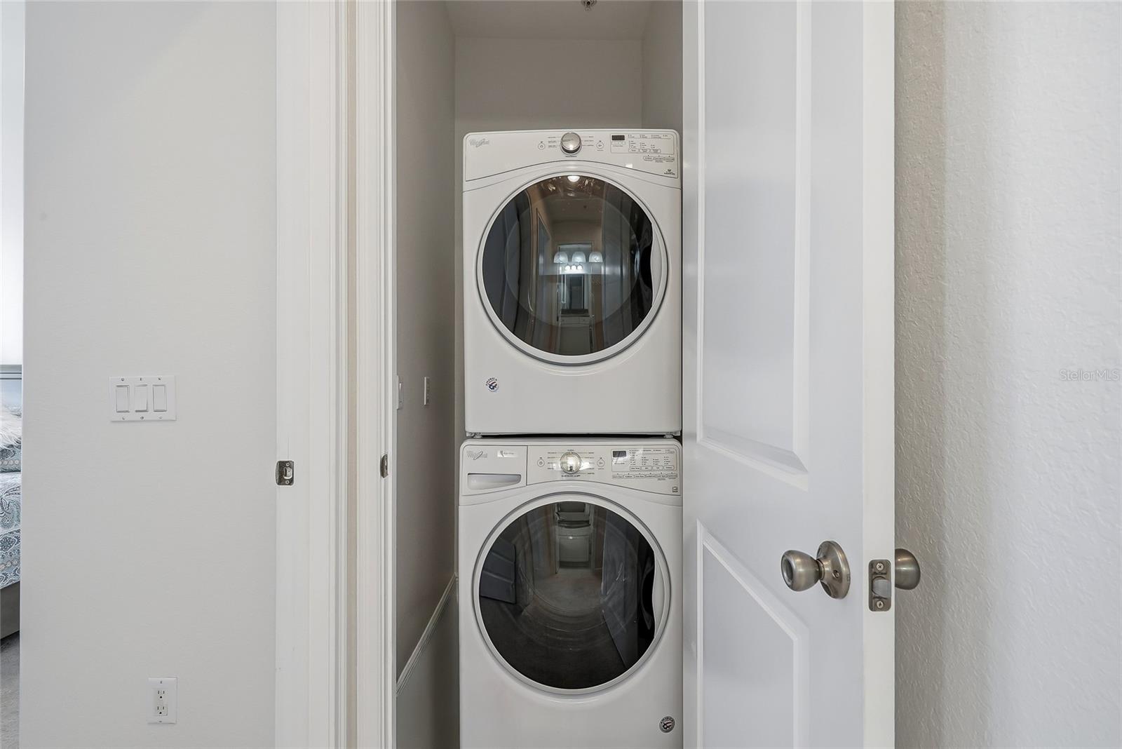 4815 Yacht Club Dr #102 Property Photo 18
