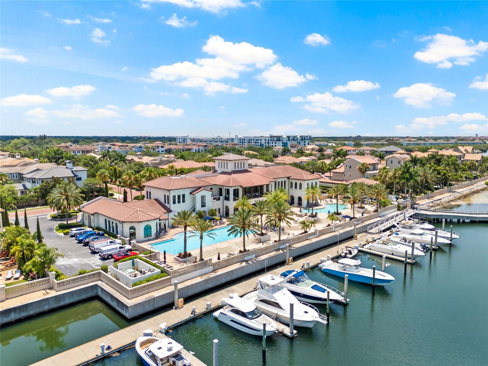 4815 Yacht Club Dr #102 Property Photo 33