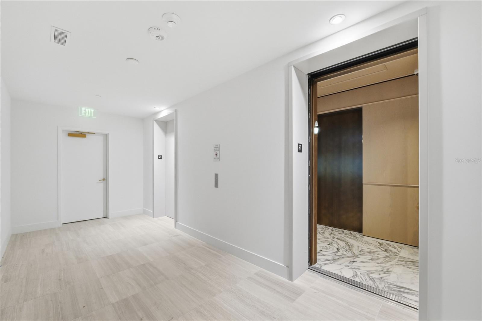 3015 S Ysabella Ave #2102 Property Photo 7
