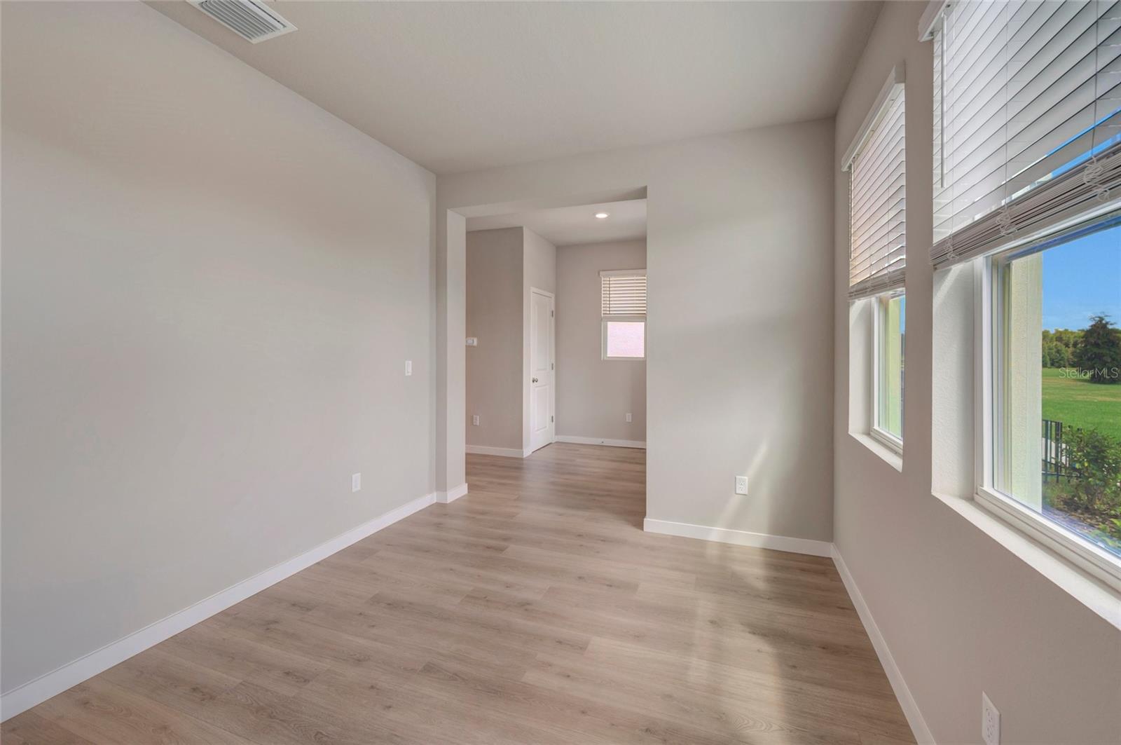 2823 Crimson Cap St Property Photo 13