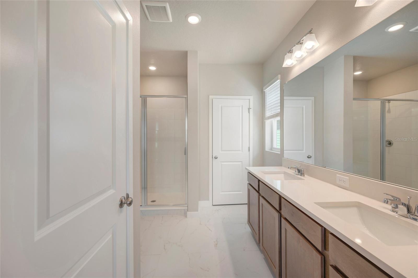 2823 Crimson Cap St Property Photo 19