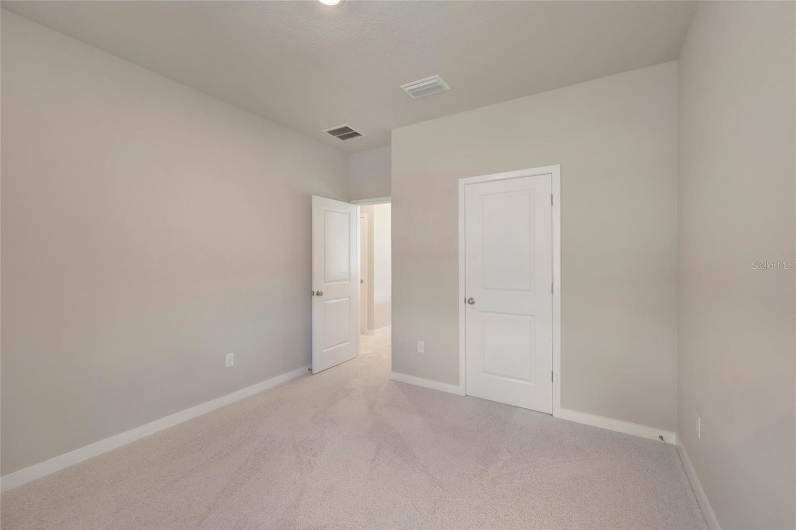2823 Crimson Cap St Property Photo 23