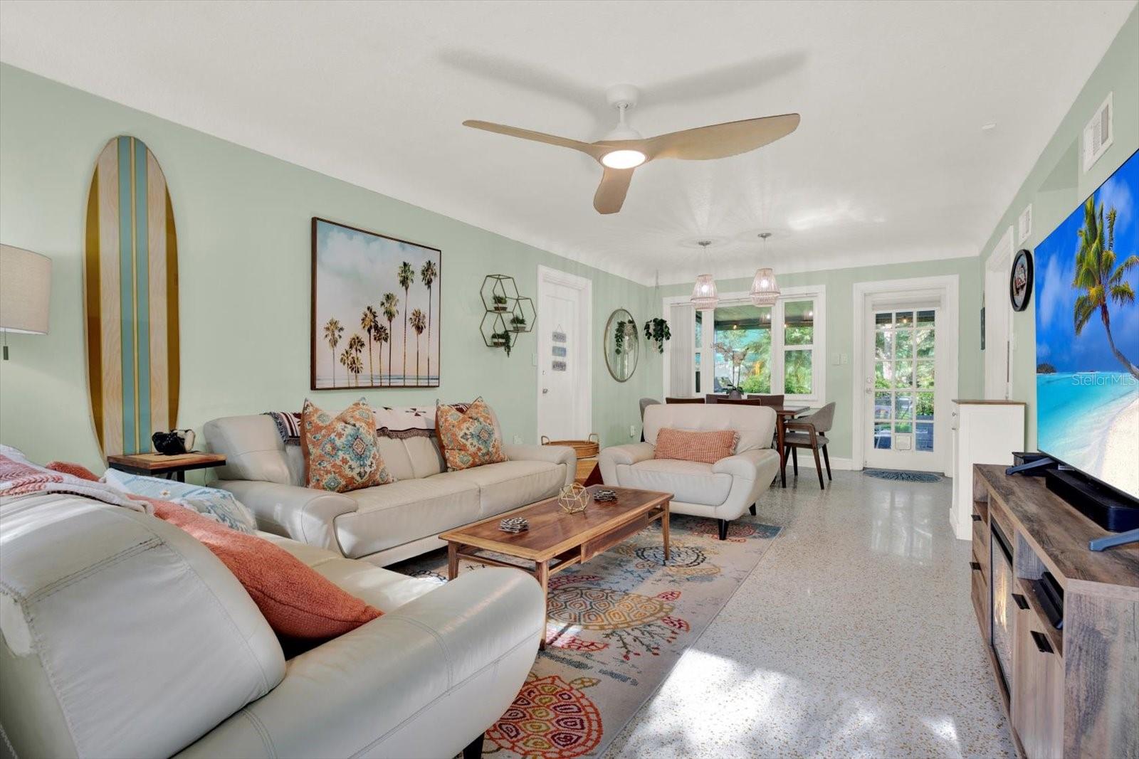 5572 100th Way N Property Photo 3