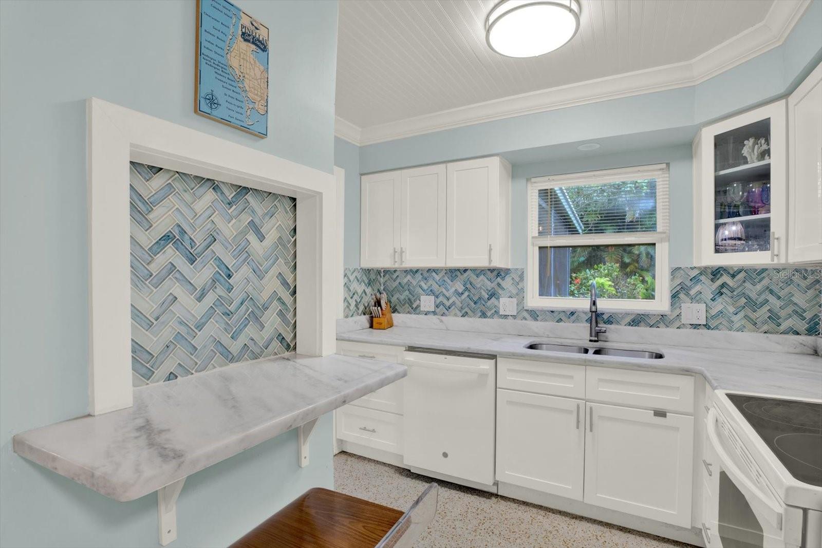 5572 100th Way N Property Photo 10