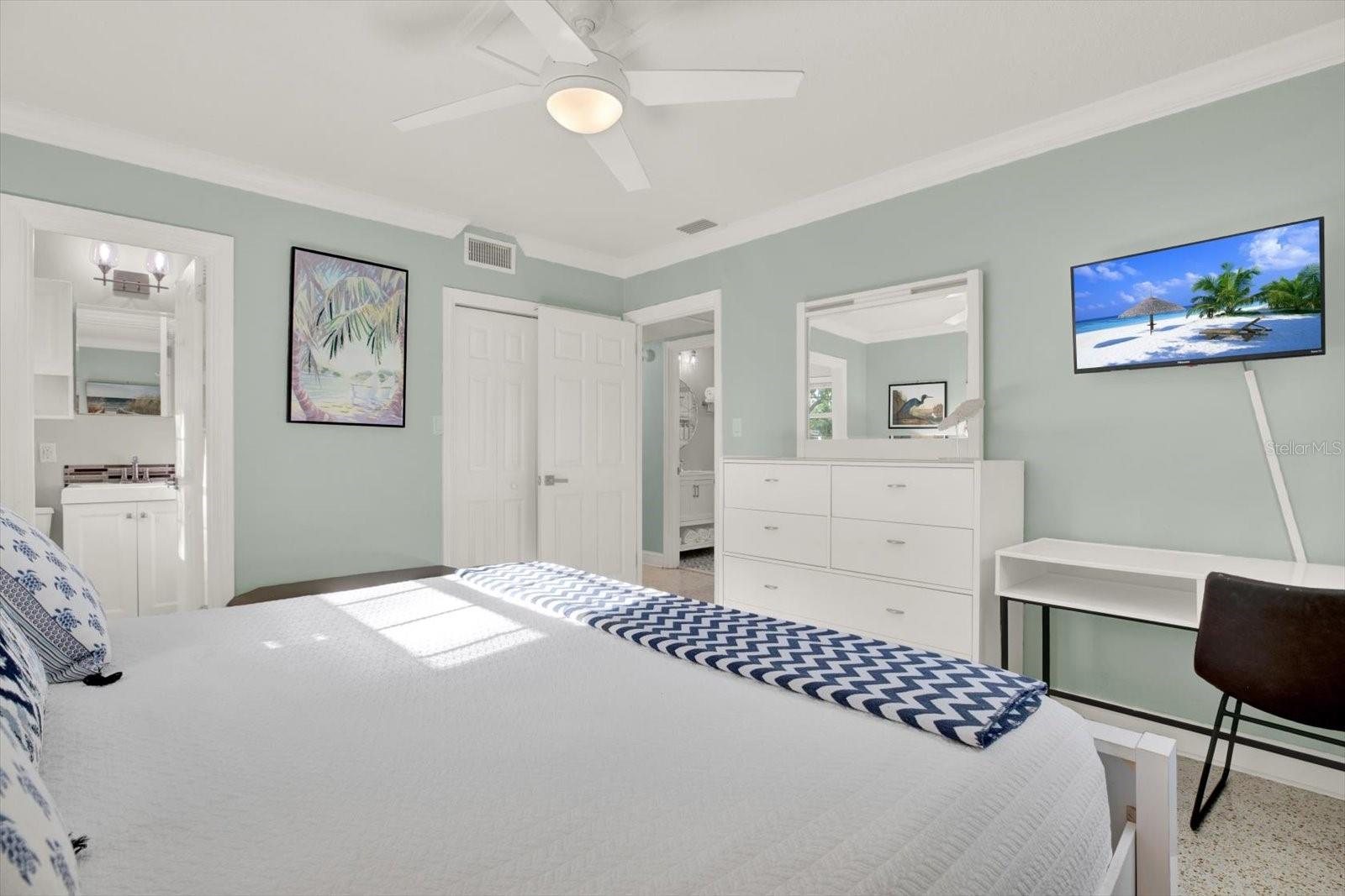 5572 100th Way N Property Photo 14