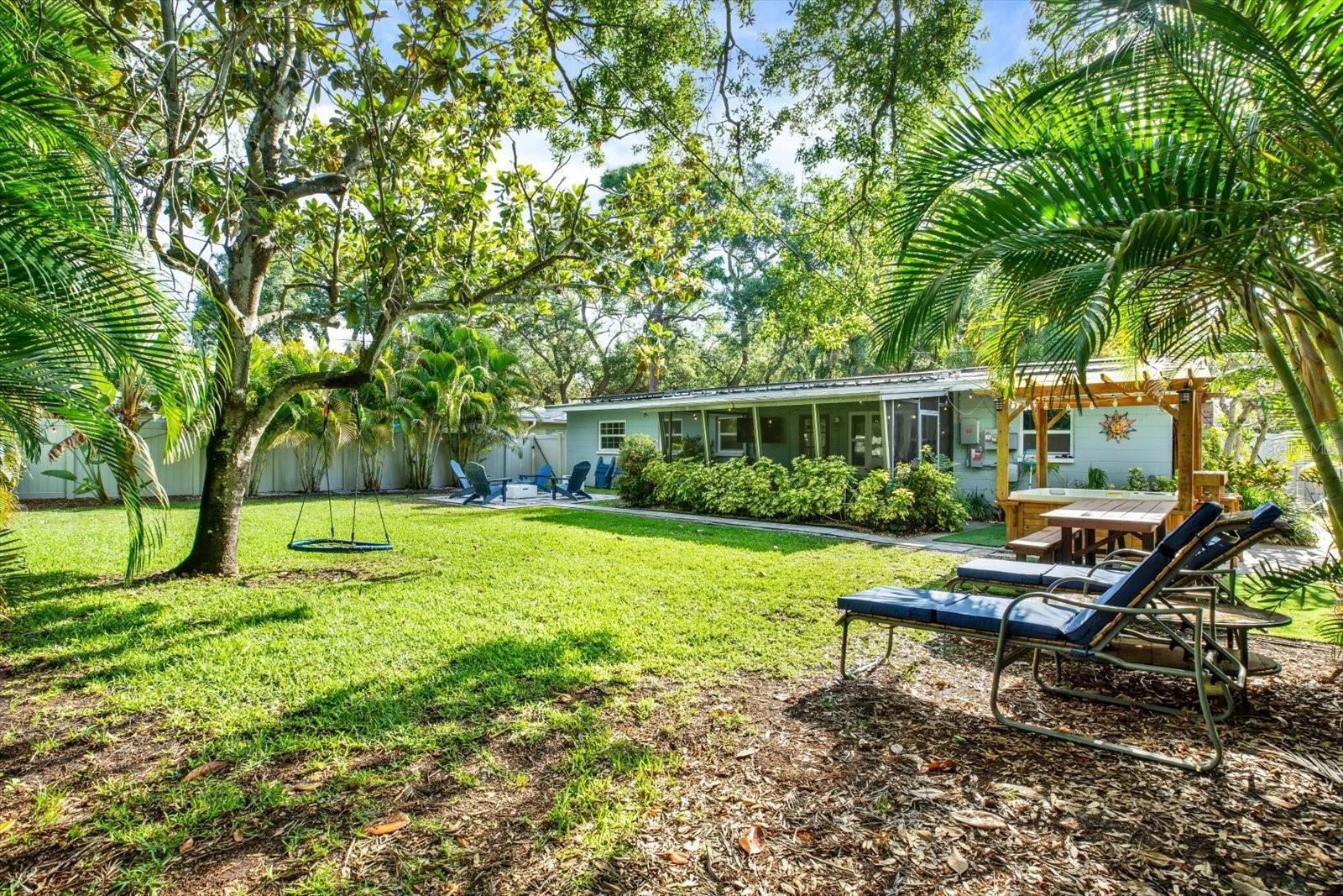 5572 100th Way N Property Photo 28