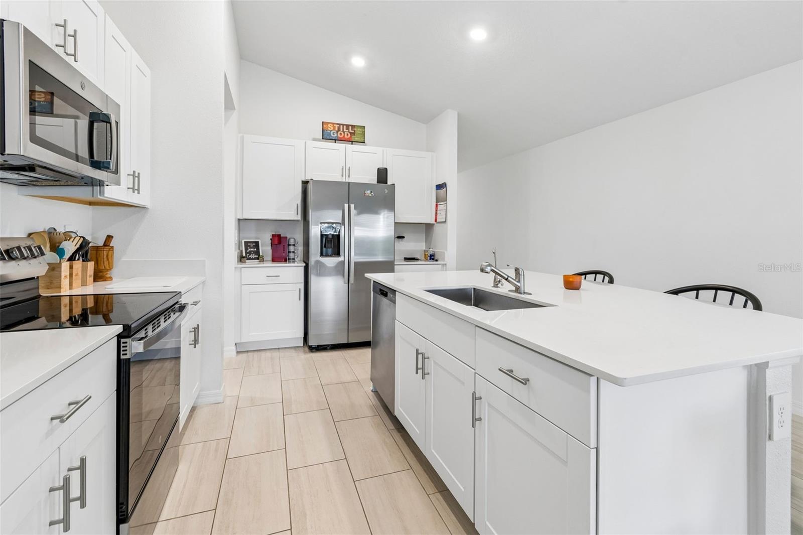 3511 Great Park Ct Property Photo 6