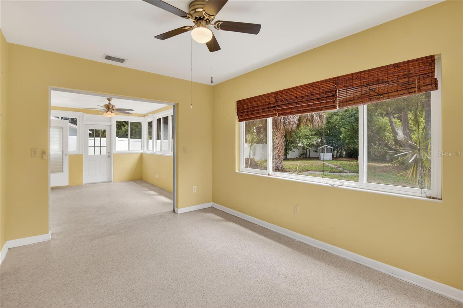 2115 Euclid Cir E Property Photo 17