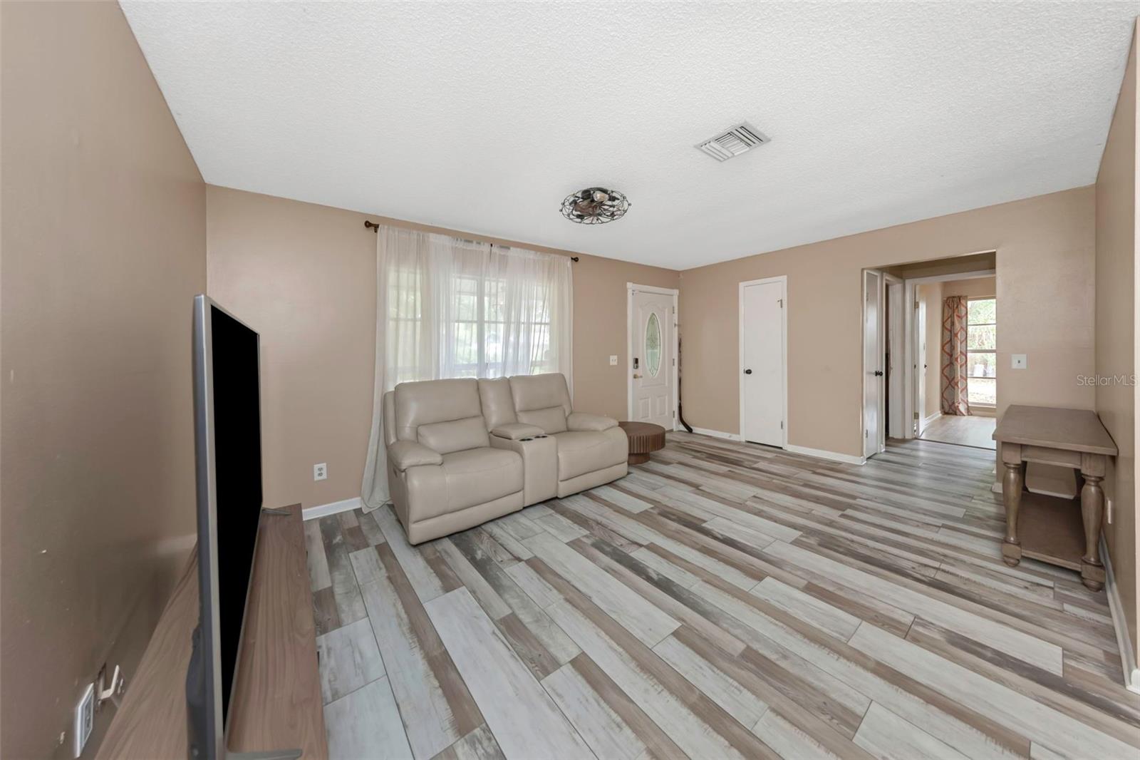 17704 Rivendel Rd Property Photo 8